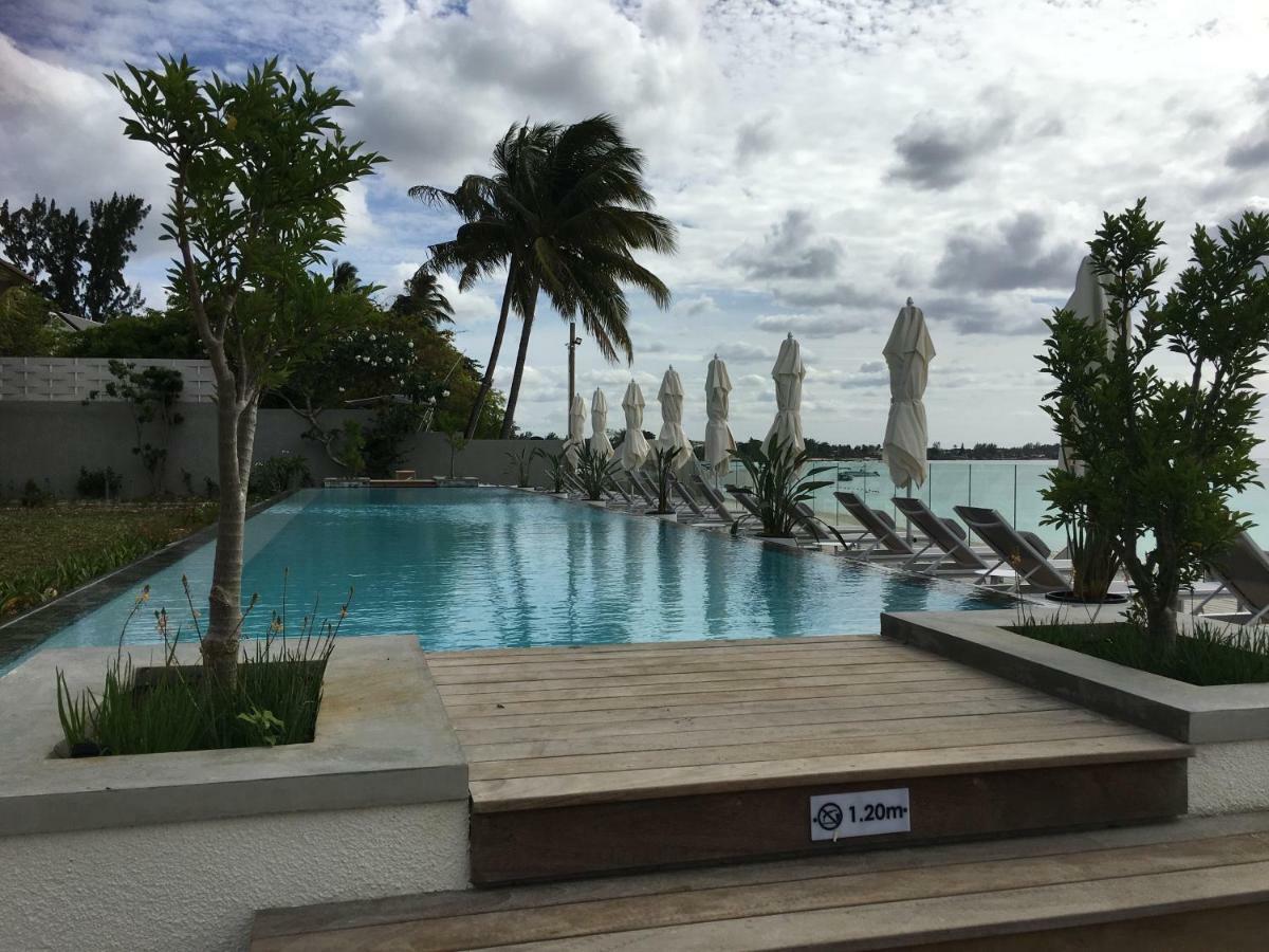Obiches Luxury Beachfront Apartment Trou-Aux-Biches Luaran gambar