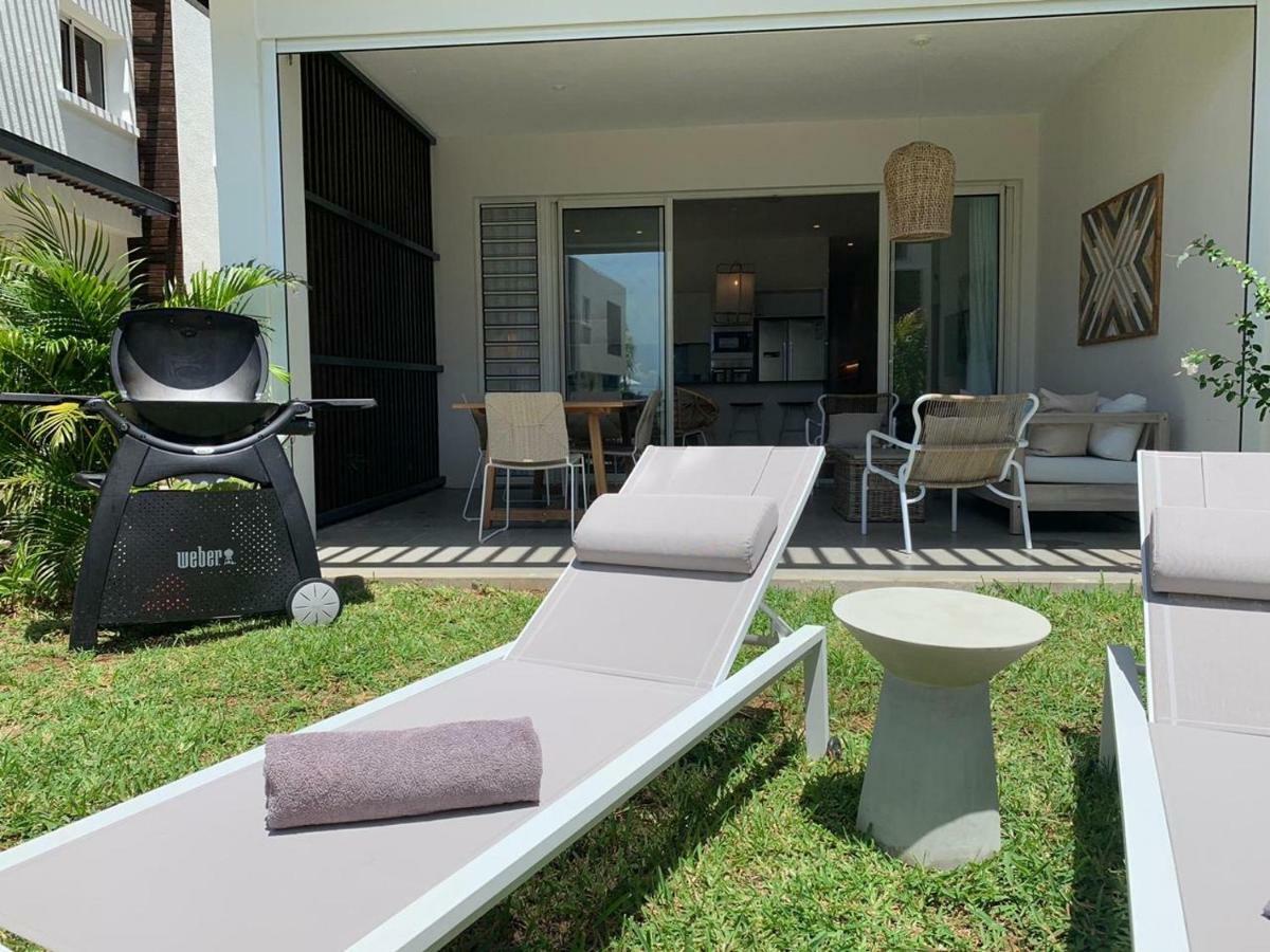 Obiches Luxury Beachfront Apartment Trou-Aux-Biches Luaran gambar