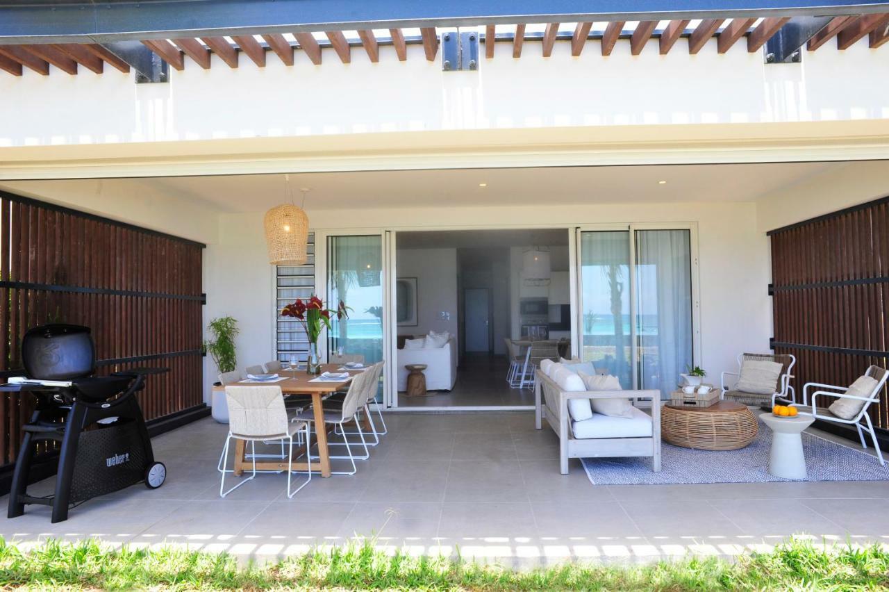 Obiches Luxury Beachfront Apartment Trou-Aux-Biches Luaran gambar