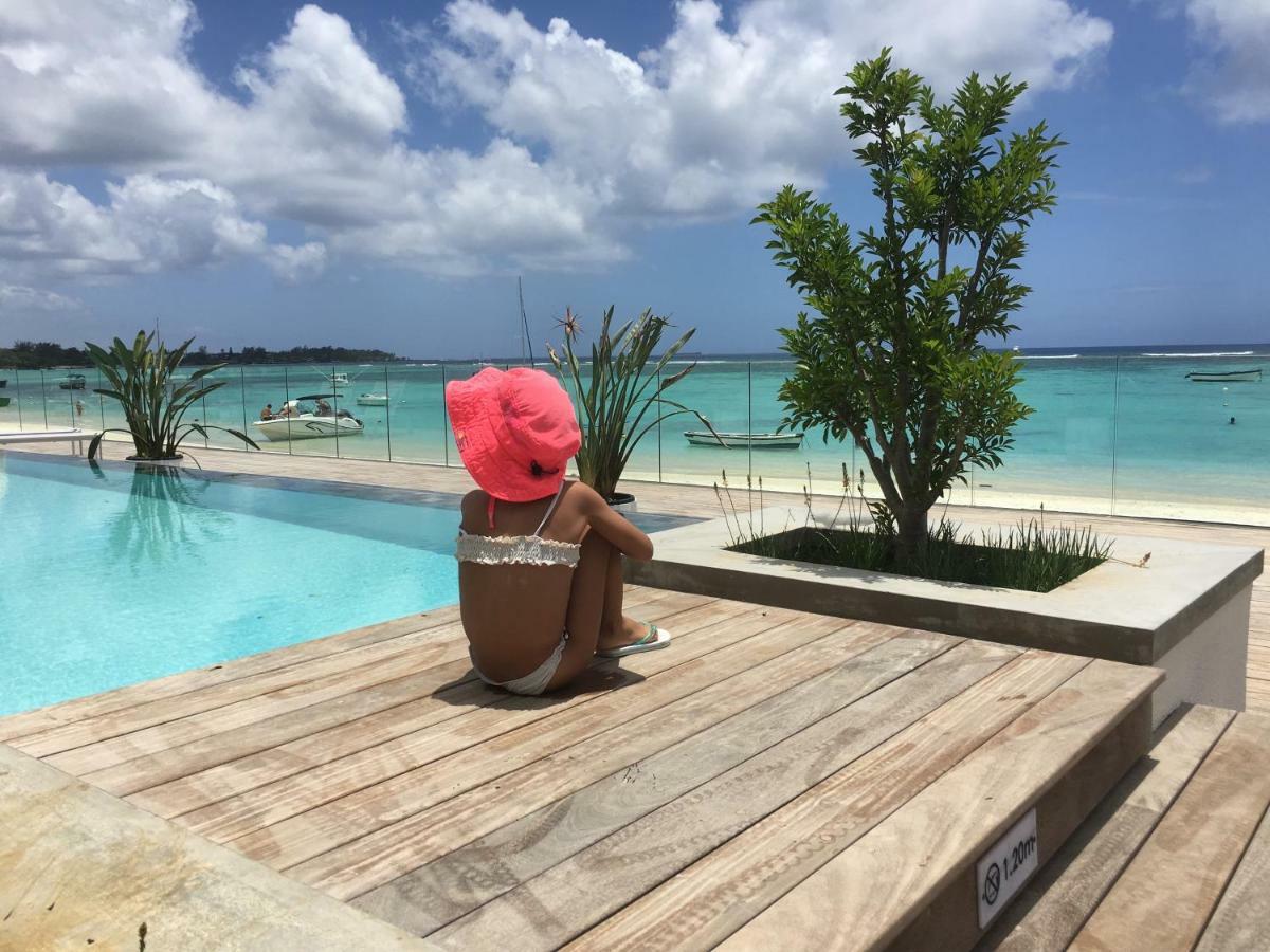 Obiches Luxury Beachfront Apartment Trou-Aux-Biches Luaran gambar