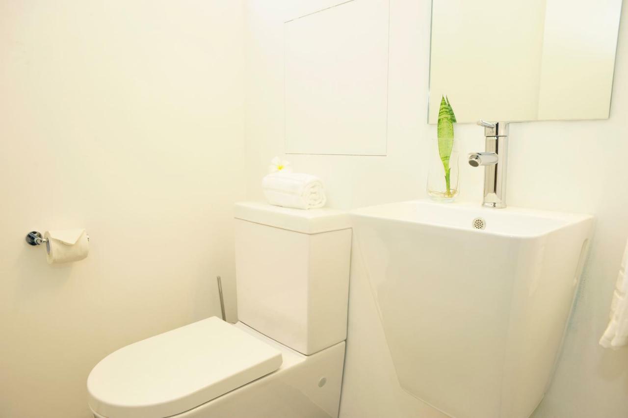 Obiches Luxury Beachfront Apartment Trou-Aux-Biches Luaran gambar
