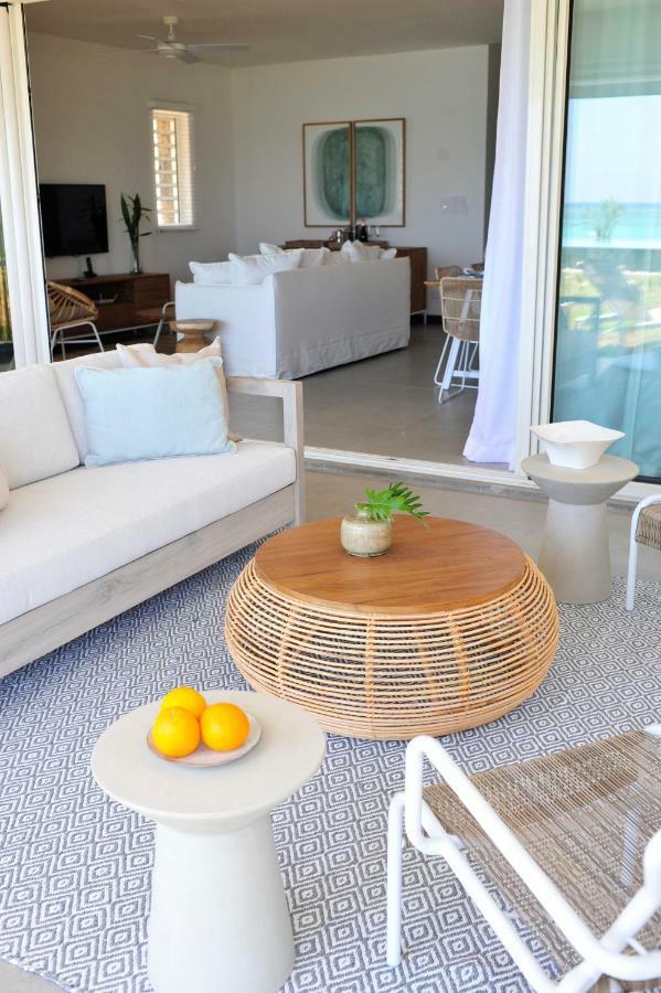 Obiches Luxury Beachfront Apartment Trou-Aux-Biches Luaran gambar