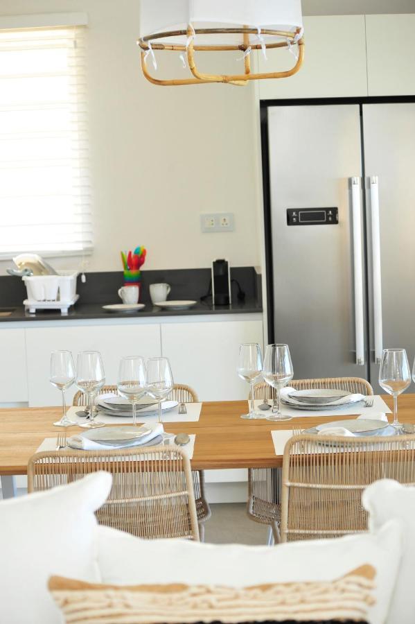 Obiches Luxury Beachfront Apartment Trou-Aux-Biches Luaran gambar